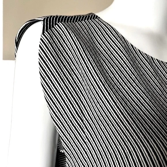 VERONIKA MAINE Patch Style Stripes Blouse - Picture 3 of 7